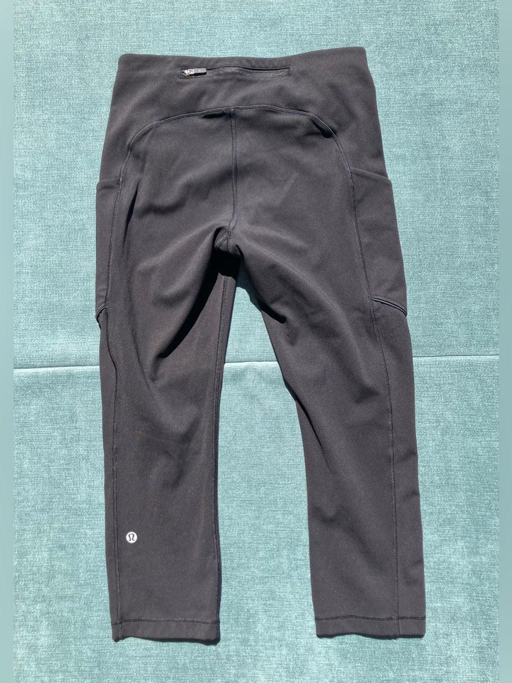 lululemon Black Performance Soul Cropped Leggings - Picture 2 of 14